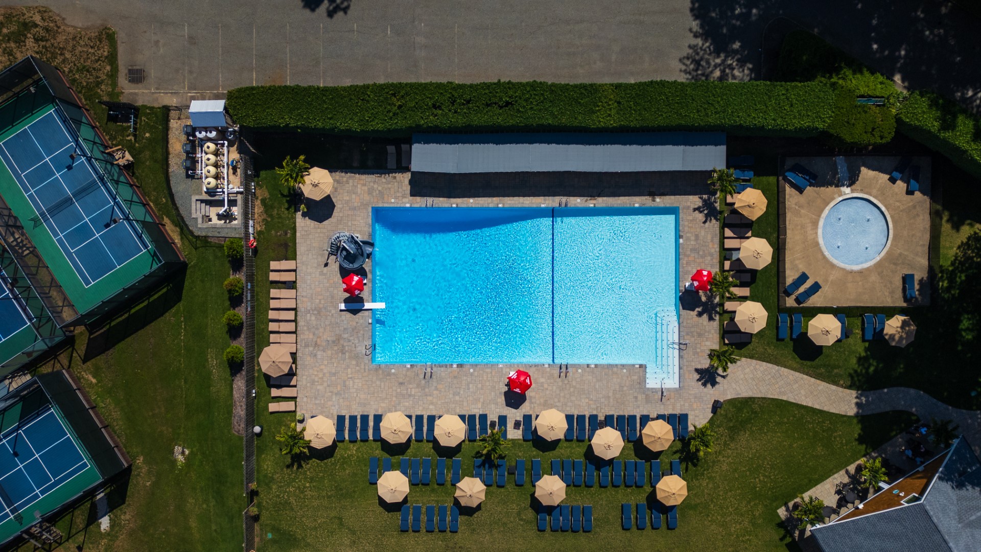 DJI_0959_Rockaway River Club-Pool