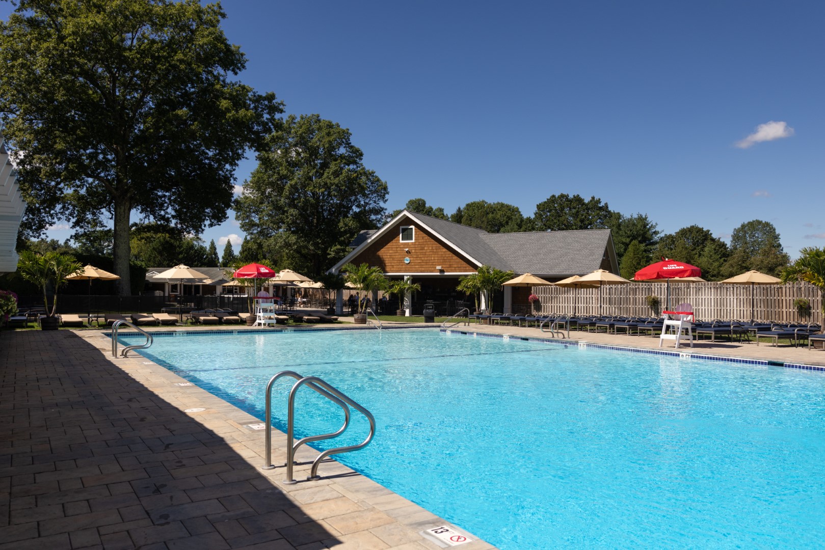 R5II8869_Rockaway River Club-Pool